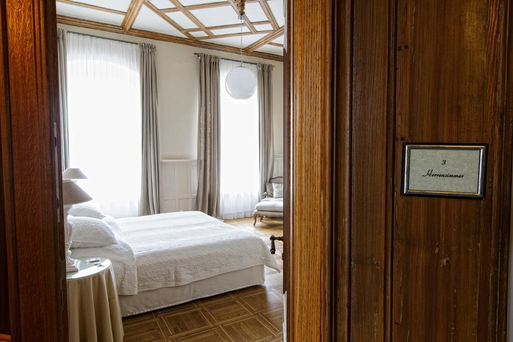 Hotel Schloss Gamehl Benz  Екстериор снимка