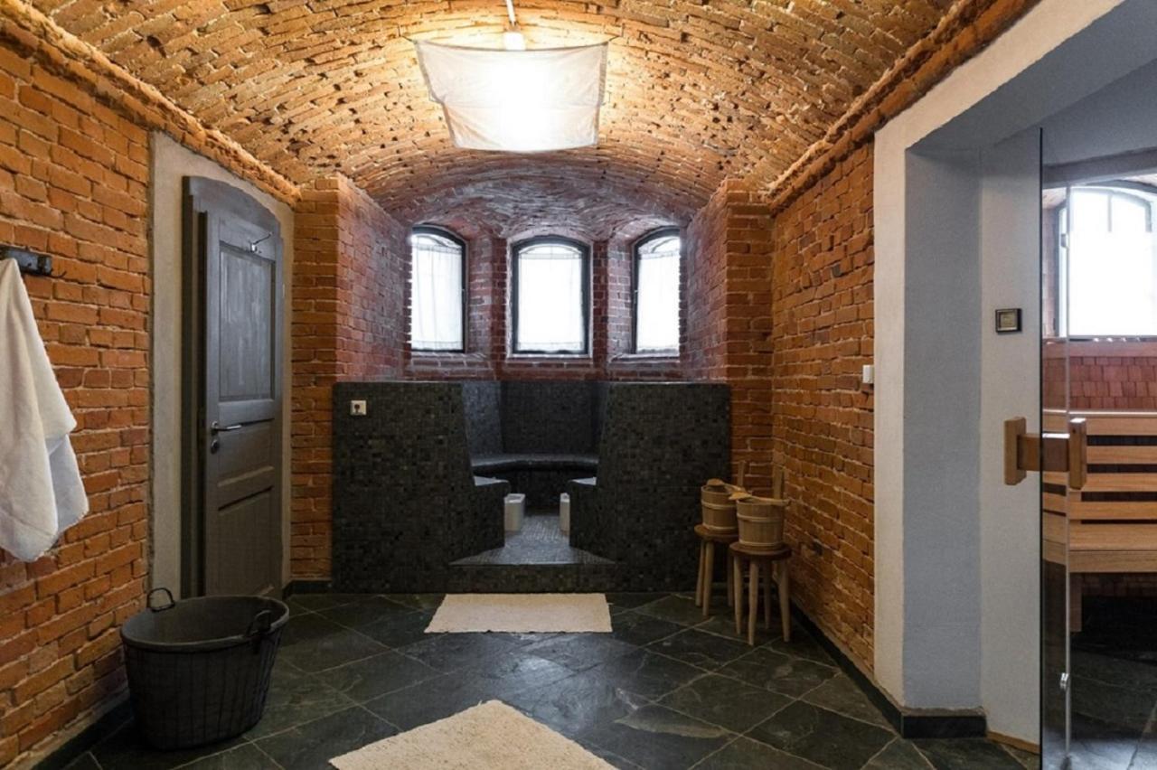 Hotel Schloss Gamehl Benz  Екстериор снимка